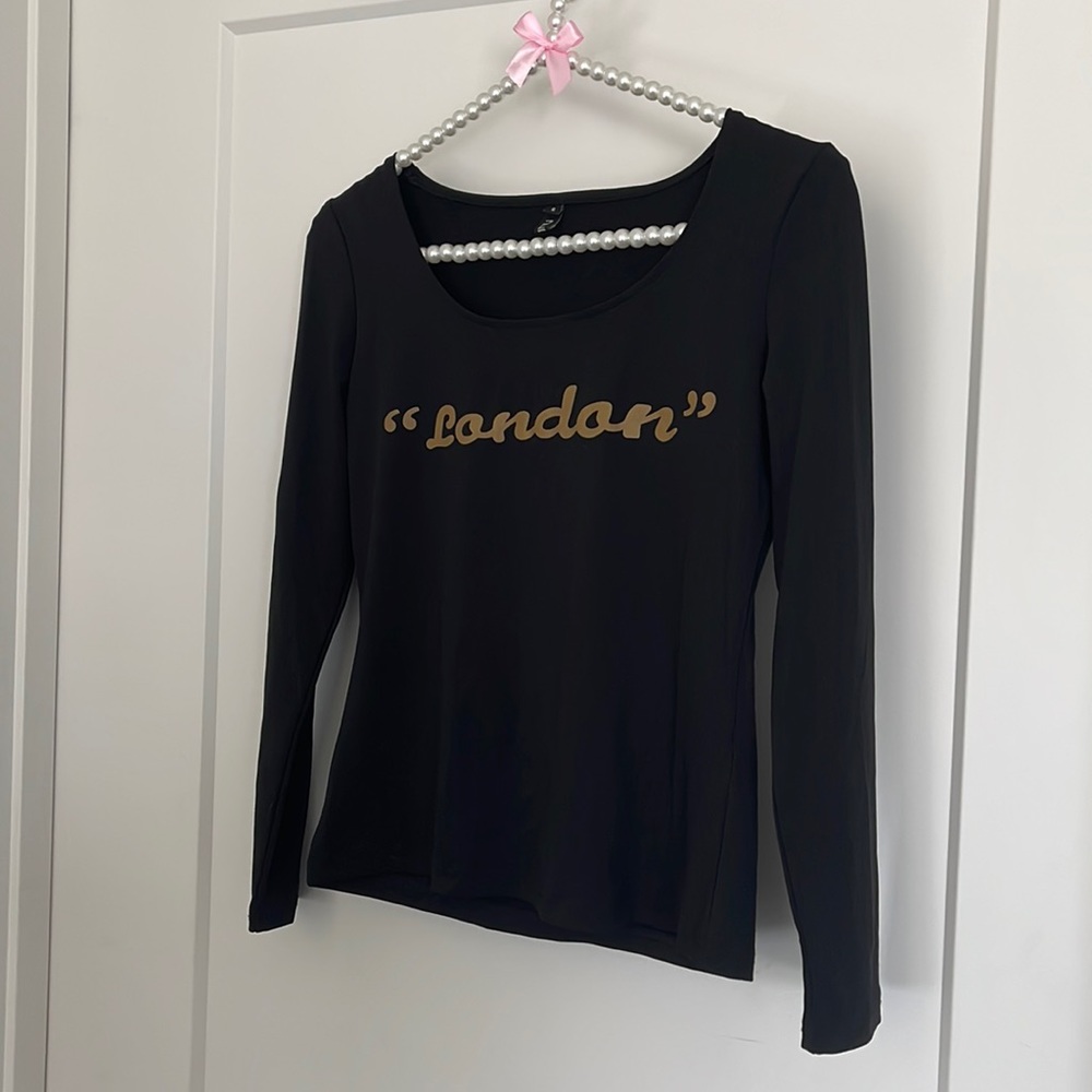 “London” long sleeve shirt EUC